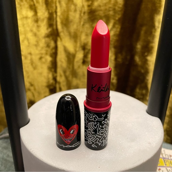 MAC Cosmetics Keith Haring x Viva Glam RED HARING Lipstick NIB - Picture 4 of 6